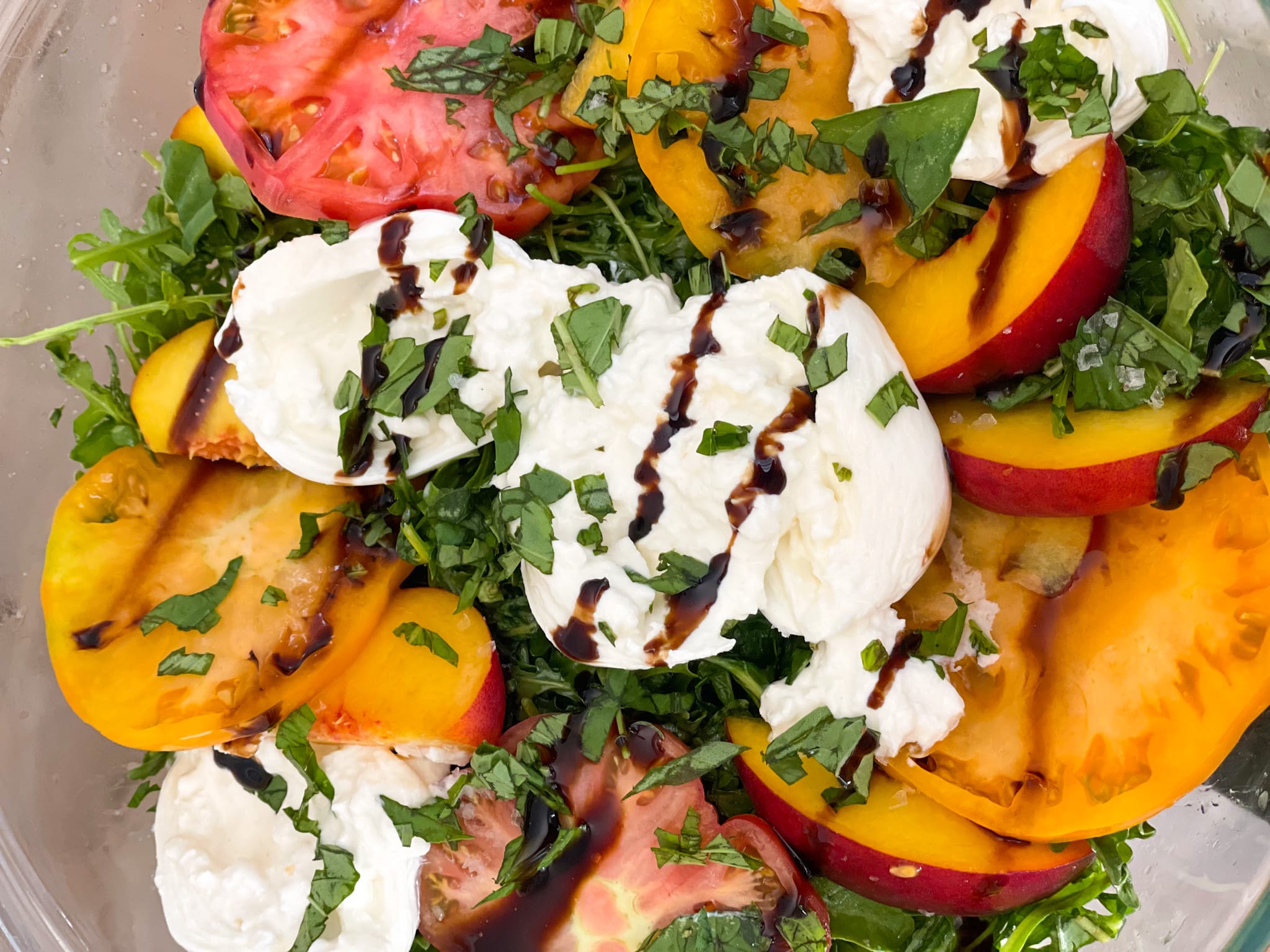 https://kerissamarie.com/wp-content/uploads/2022/07/Arugula-Burrata-Salad.jpg