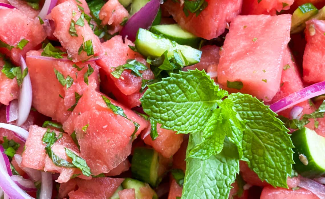 Watermelon-Salad-with-Red-Onion-and-Feta2